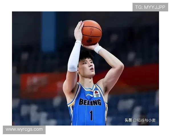 媒体人分析曾凡博健康状况对篮网留队的影响命运掌握在自己手中